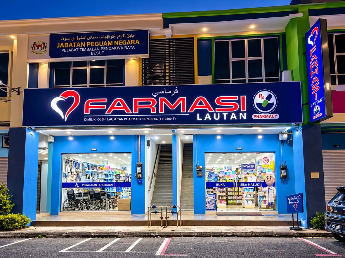 Farmasi Lautan Kampung Raja